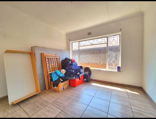 2 BEDROOM APARTMENT FOR SALE IN DALVIEW